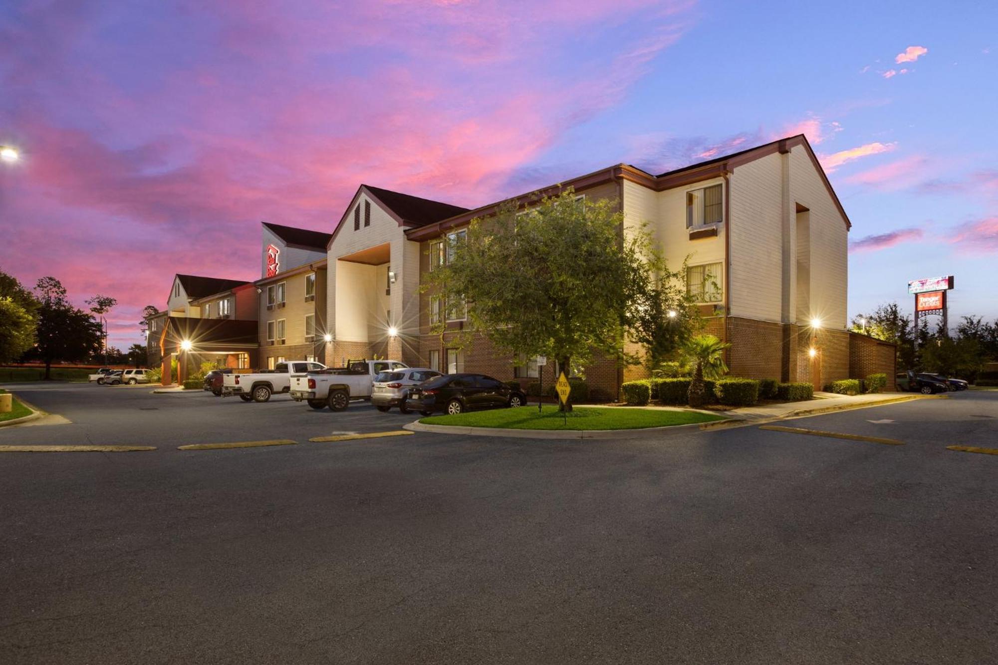 Red Roof Inn & Suites Savannah Airport Pooler Ngoại thất bức ảnh