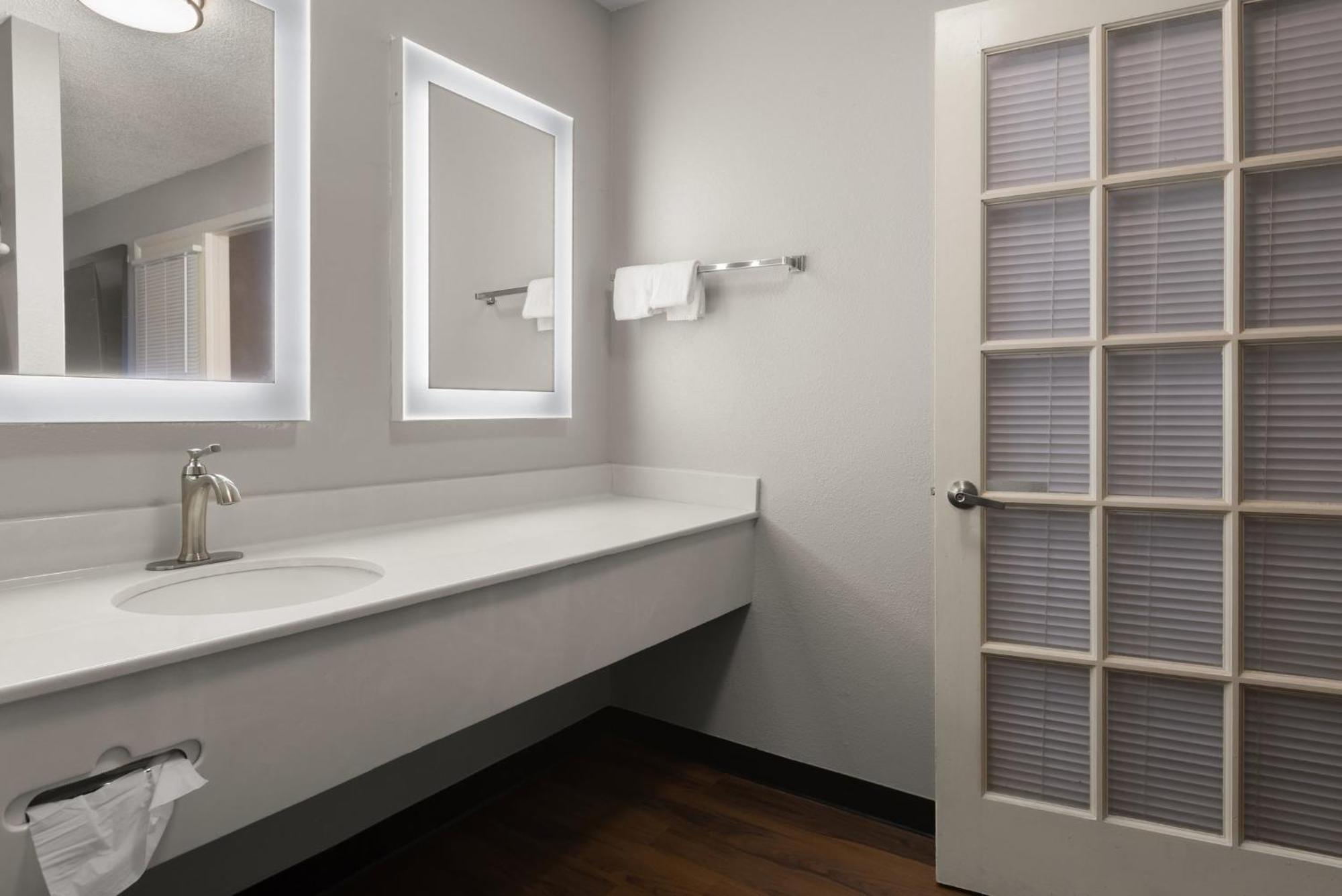 Red Roof Inn & Suites Savannah Airport Pooler Ngoại thất bức ảnh