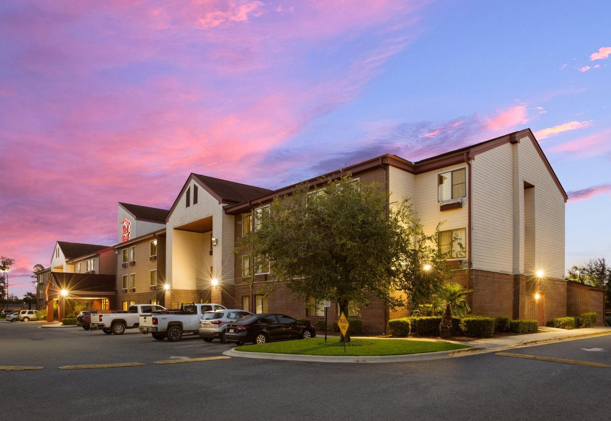 Red Roof Inn & Suites Savannah Airport Pooler Ngoại thất bức ảnh
