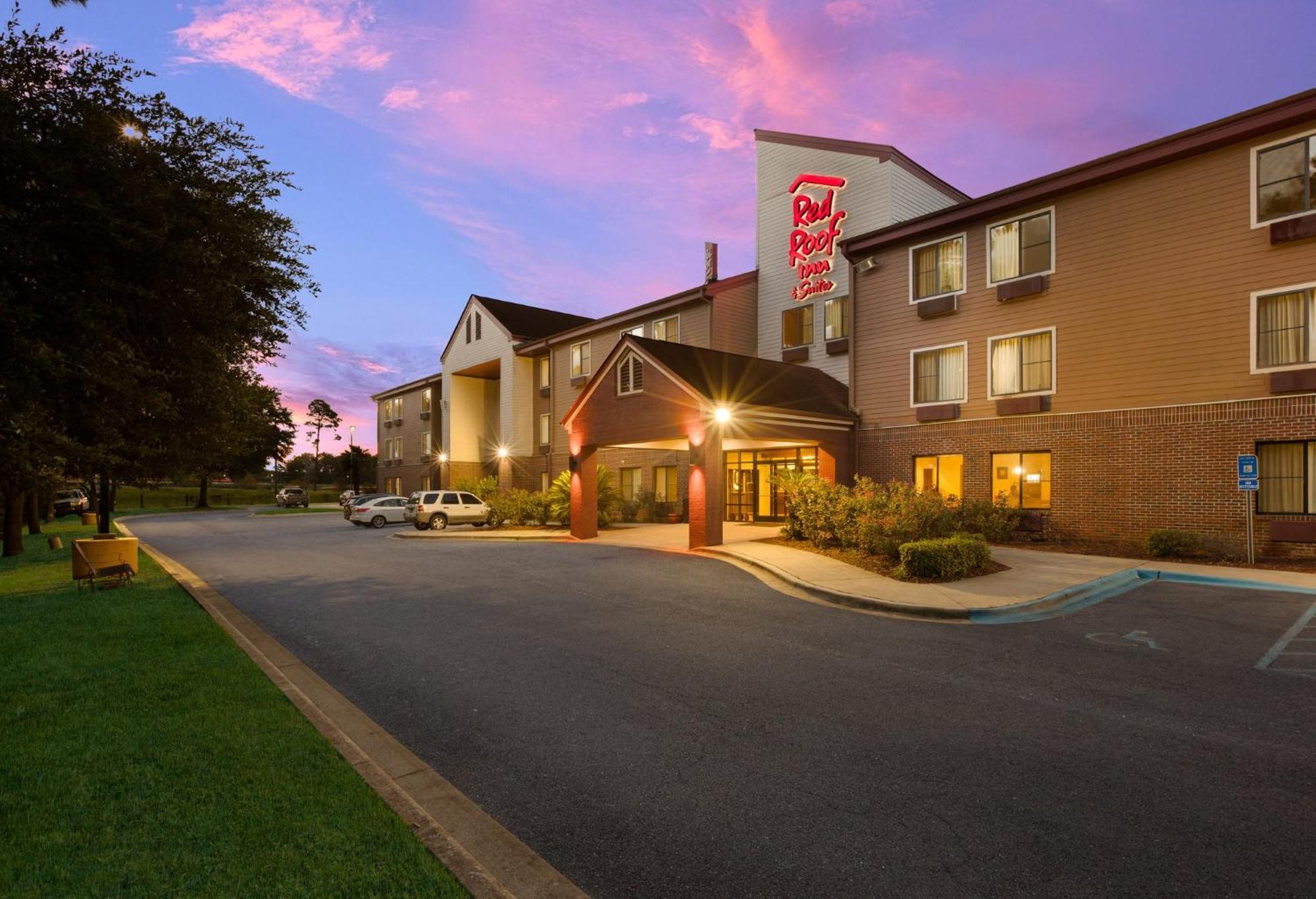 Red Roof Inn & Suites Savannah Airport Pooler Ngoại thất bức ảnh