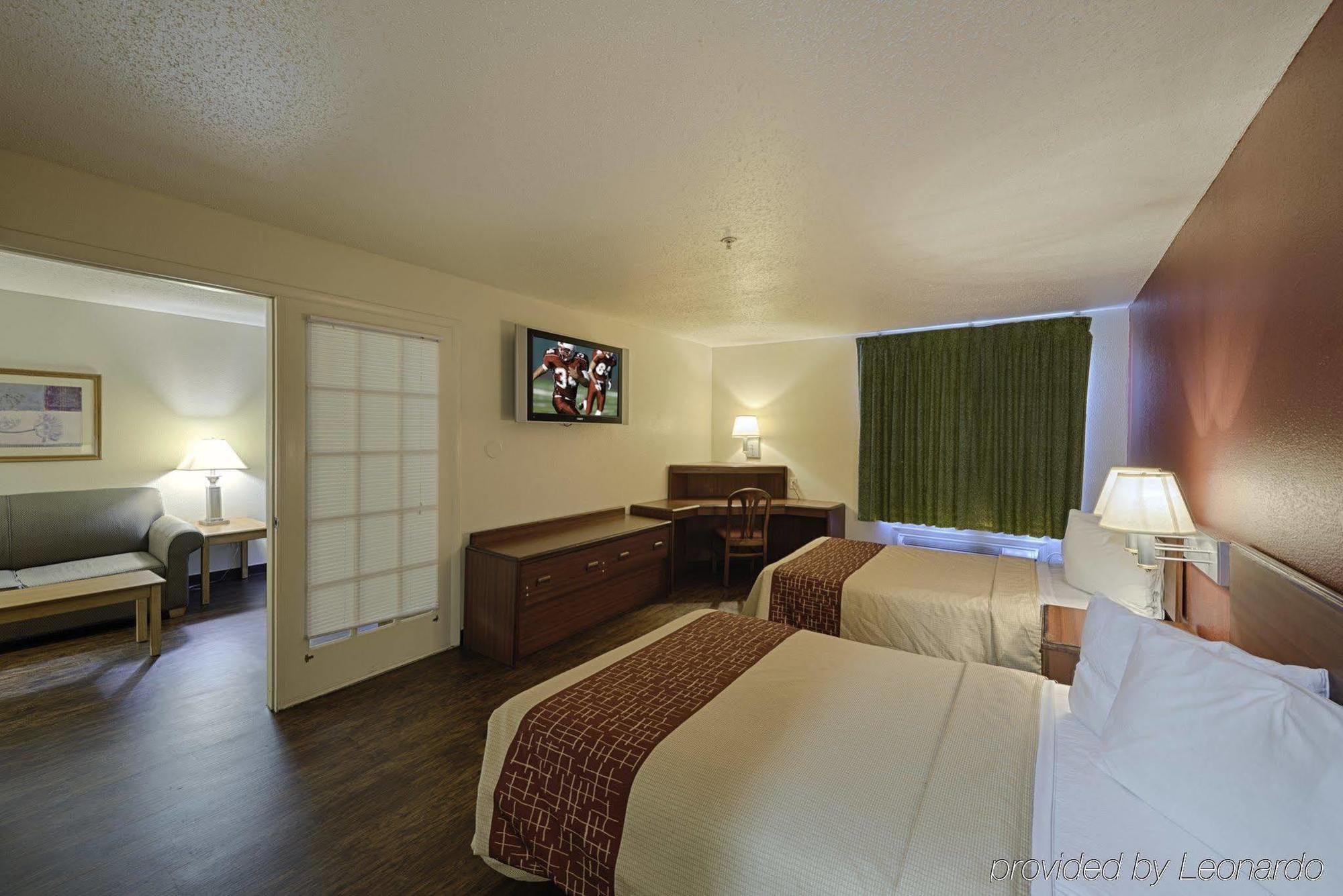 Red Roof Inn & Suites Savannah Airport Pooler Ngoại thất bức ảnh
