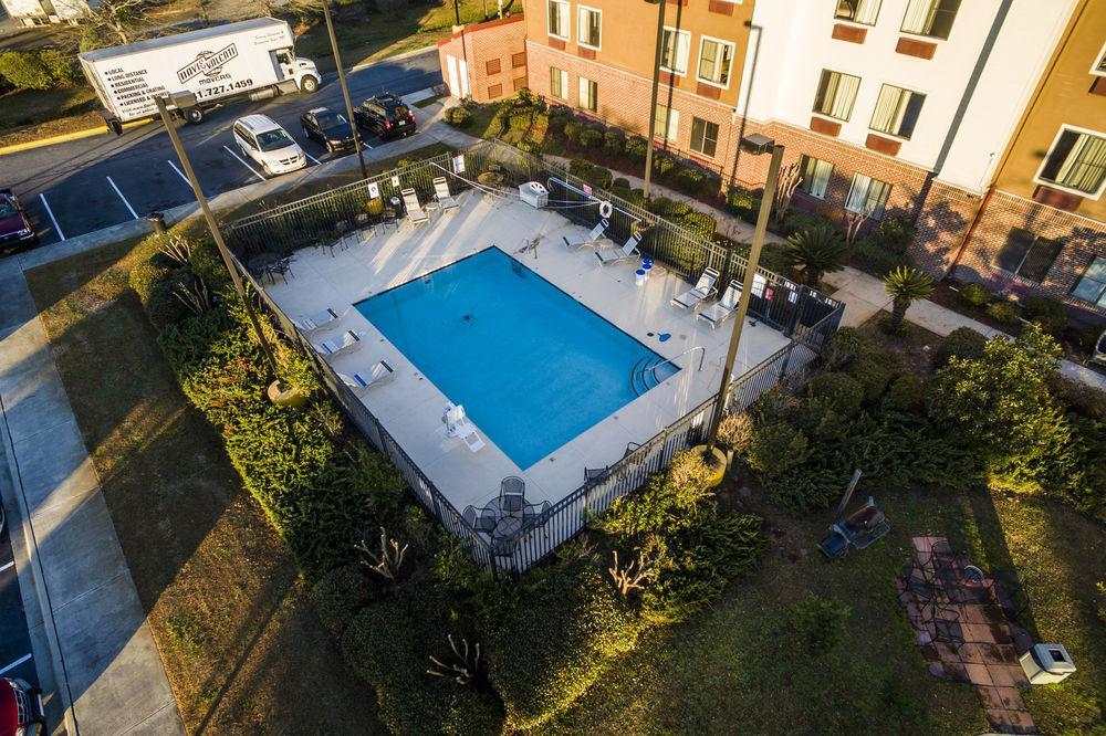 Red Roof Inn & Suites Savannah Airport Pooler Ngoại thất bức ảnh